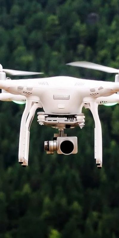 Hvordan bliver man god til at flyve med en drone? - Gode tips!